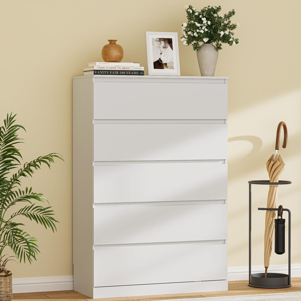 White 5 Drawer Dresser X3547