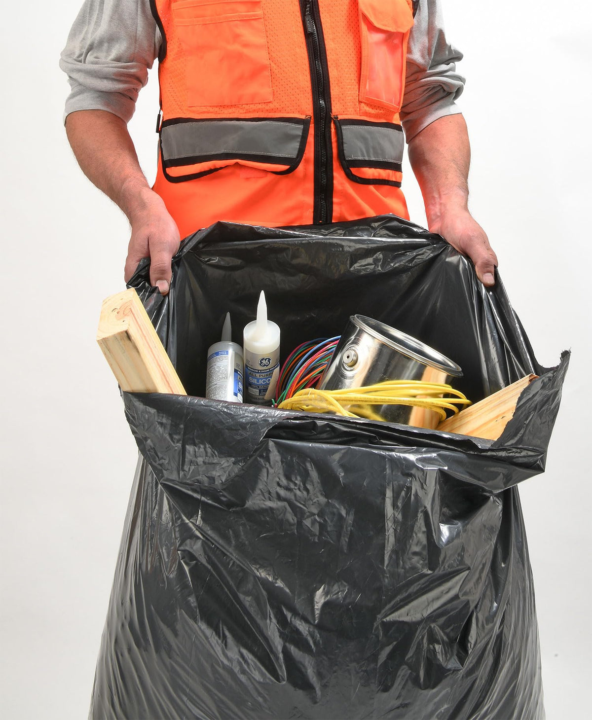 42 Gallon 4 MIL Black Heavy Duty Trash Bags Pack of 32 R844747