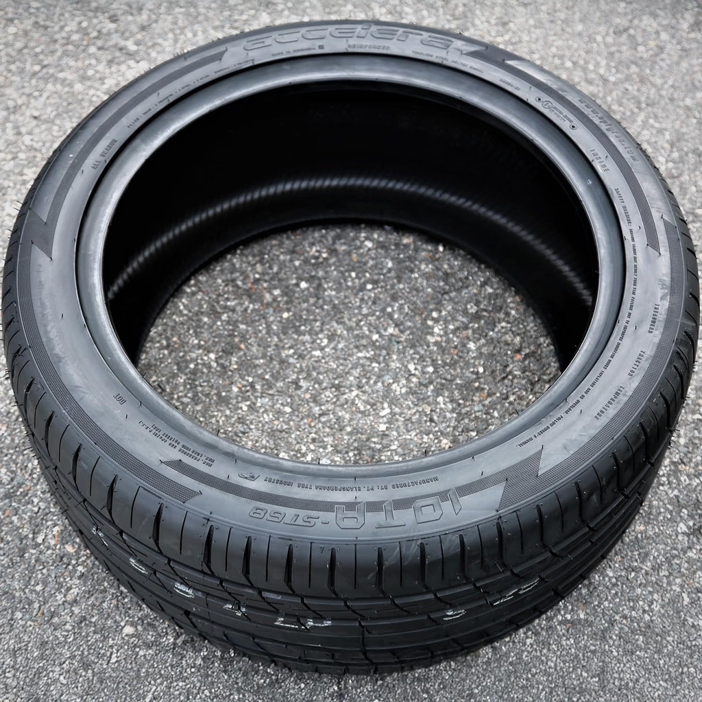 275/55R20 117V All Season XL Tire U696
