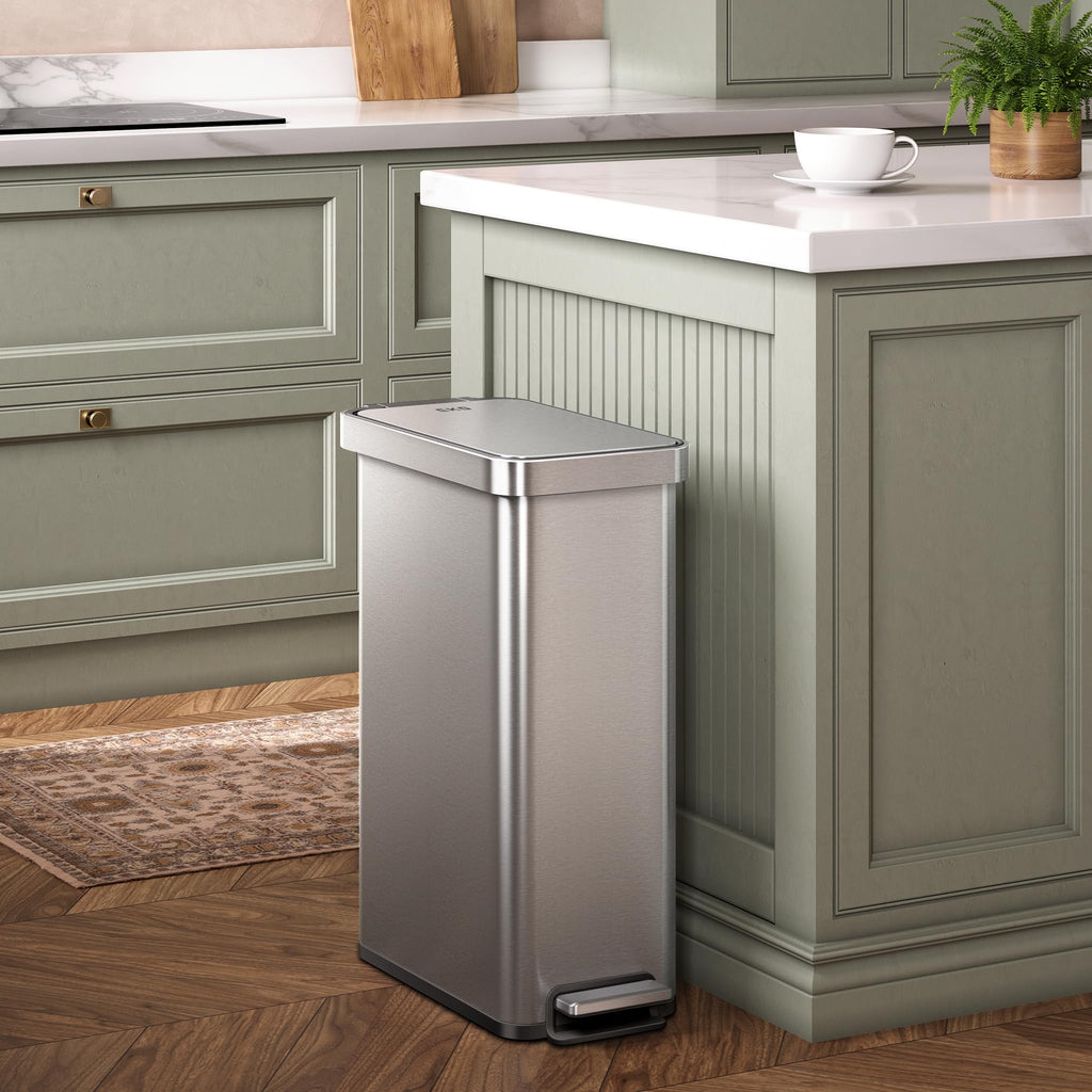 50L Stainless Steel Step Kitchen Trash Can with Lid X597